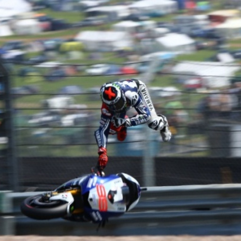 Jorge Lorenzo Crash MotoGP Sachsenring