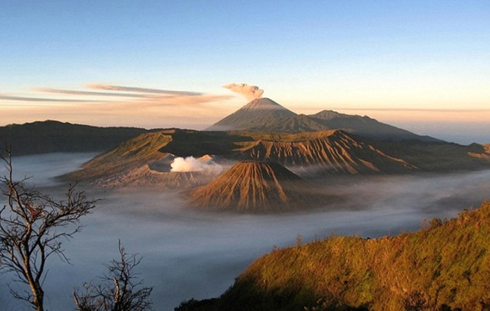 Ini Dia Gunung-gunung Terindah Di Indonesia - Rancah Post