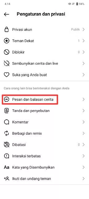 Pesan dan balasan cerita