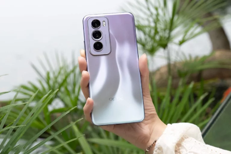 Oppo Reno12 5G dan Reno12 Pro 5G Tiba di Indonesia