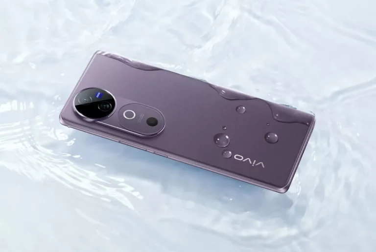 Vivo V40 Chrome Purple